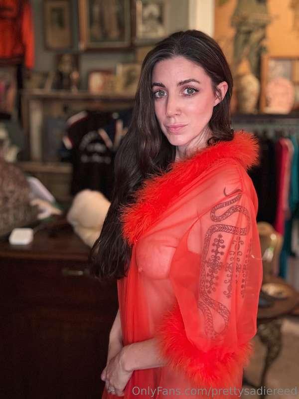 prettysadiereed image #0