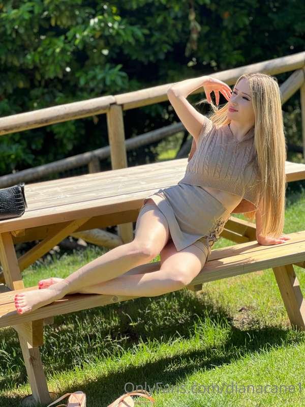 would you come to a picnic on the grass, with me and my beau..