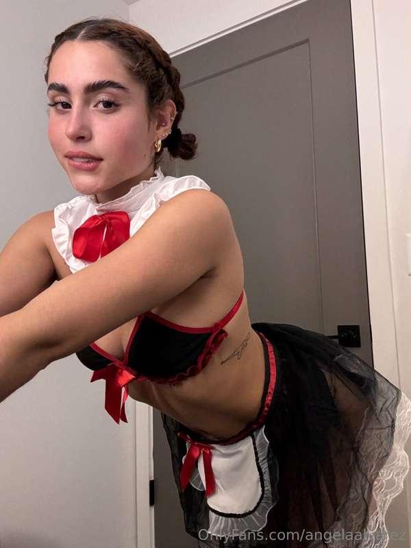 Dm me "yes" for a free video in this outfit