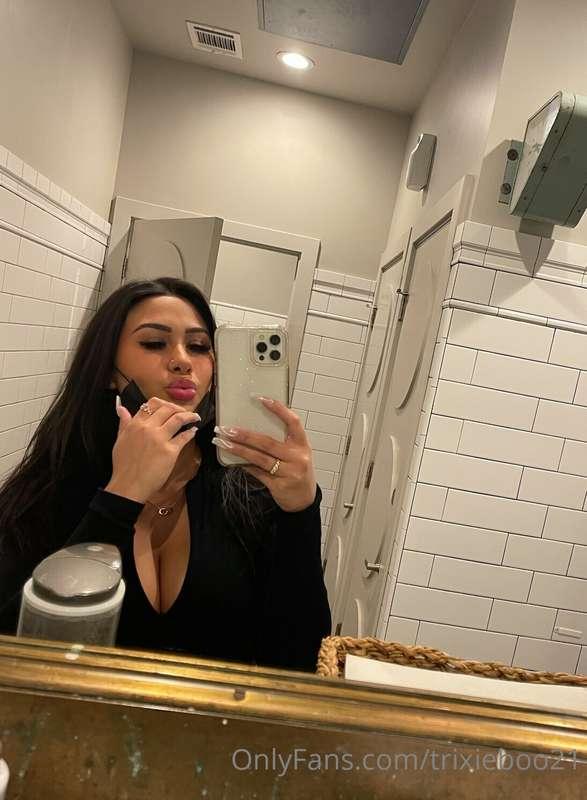 WHO else is horny ?