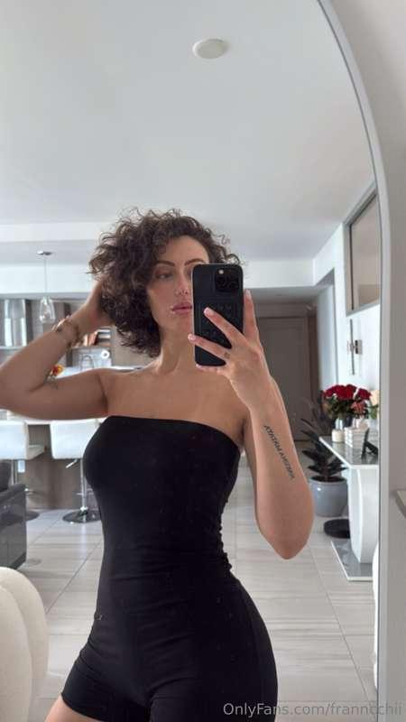 mirror selfie 🥰