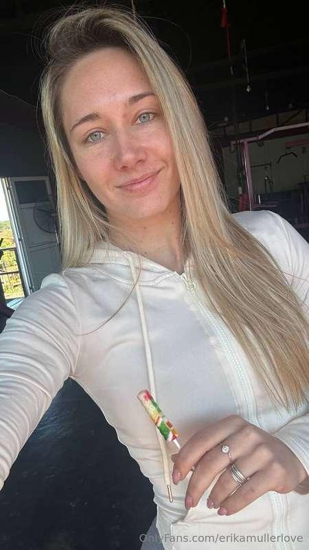 happy sunday or naughty sunday?😏