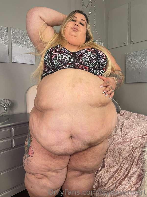 ivydavenport image #1