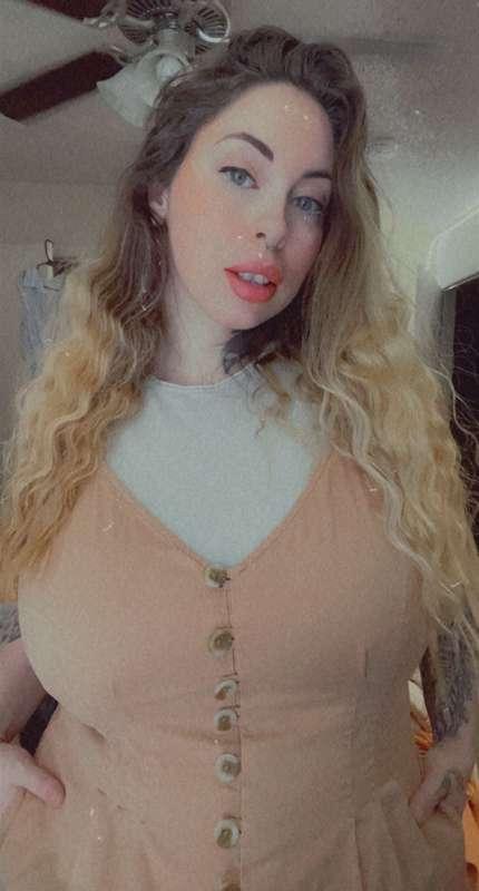 SWIPE to get me naked ➡️➡️➡️