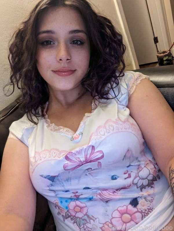 hollieboo image #2