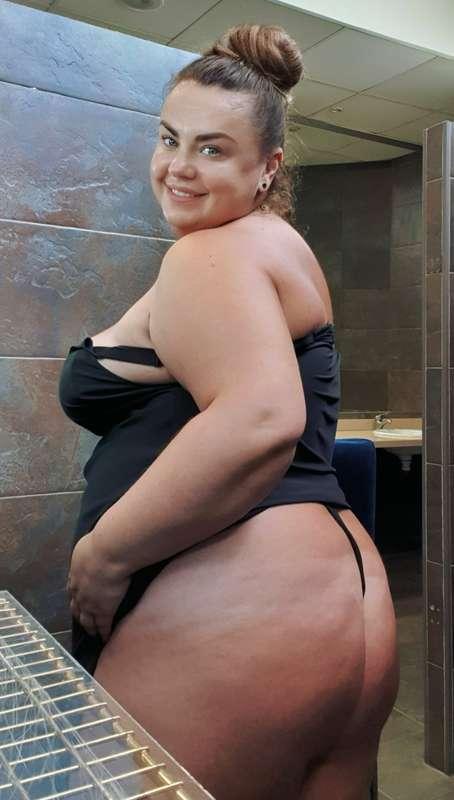 My ass would look so much better covered in your handprints
