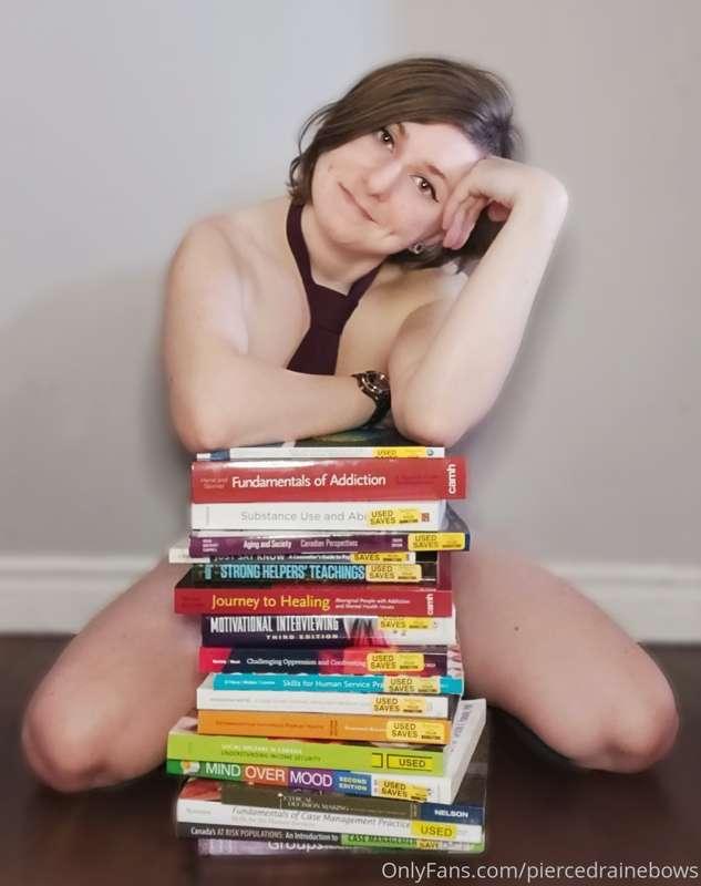 Support your favorite Cute Canadian College Girl 😘