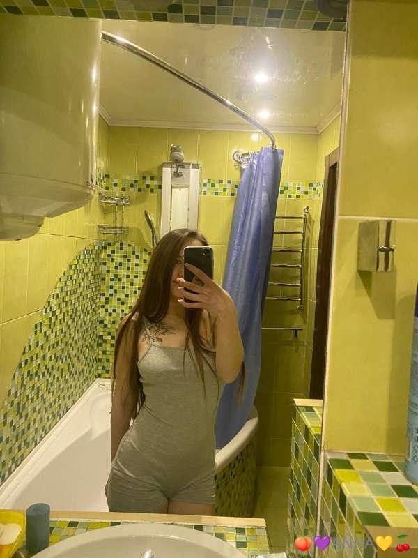 How do you like my jumpsuit? 💘Do you like it? Does it look a..