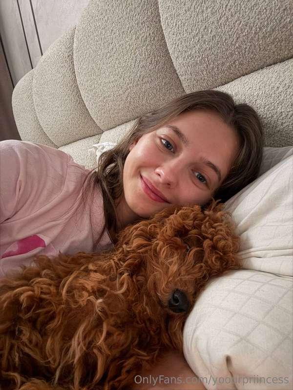 It's raining outside, so Paddy and I decided not to get out ..