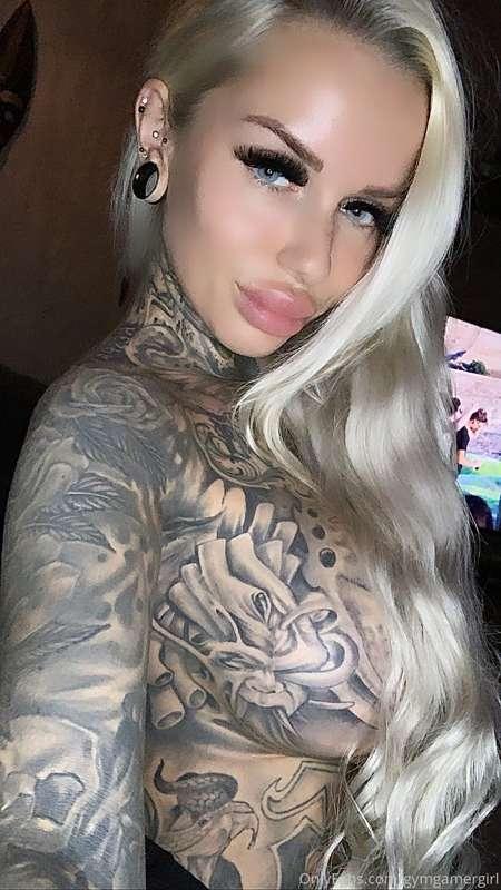 I just wanna suck u dry 👅🍆💦