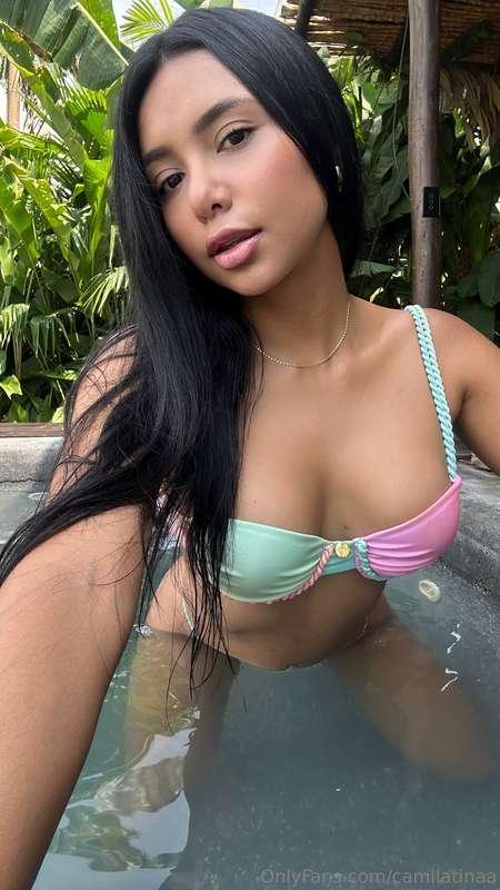 Touch me with your eyes first 🤭