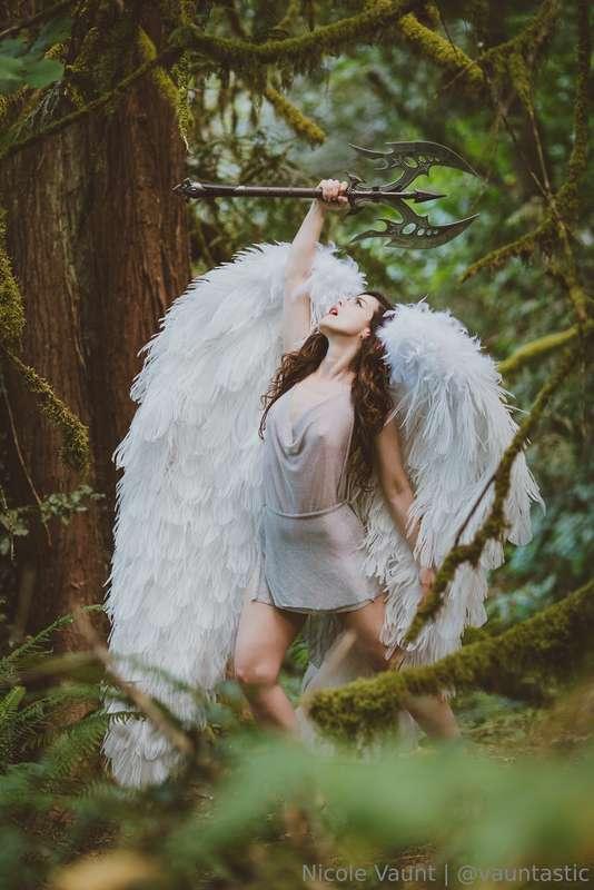 Nicole Vaunt fallen Valkyrie!  Who wants to serve me?