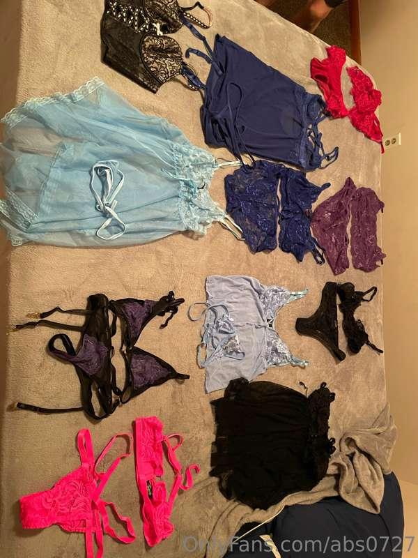 Which set would y’all like to see more of?
