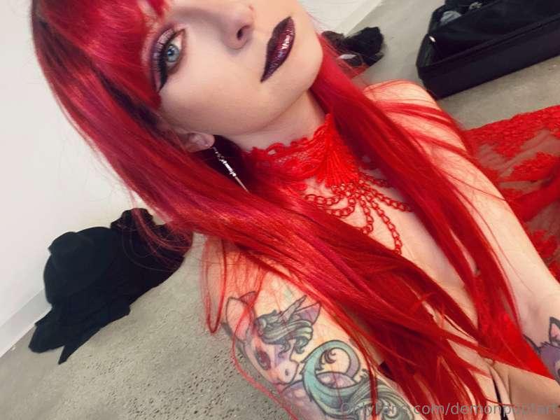 eee so sorry for a late post today - I’ve been on set for a ..