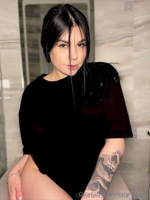 🔥FREE SUBSCRIPTION🔥Imagine you come home and @lleyla_tease s..