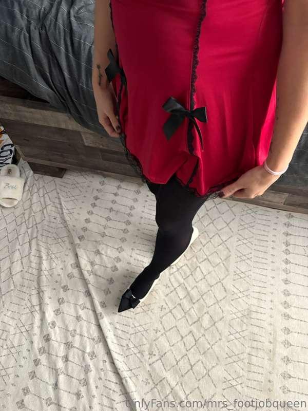 mrs_footjobqueen image #5