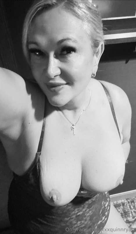 Sultry Saturday ❤️