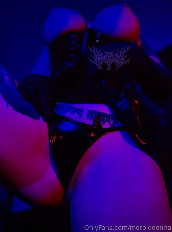 morbiddonna image #1