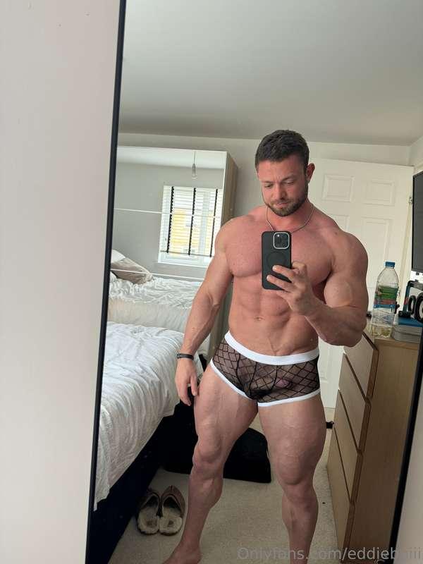 eddieboiii image #0