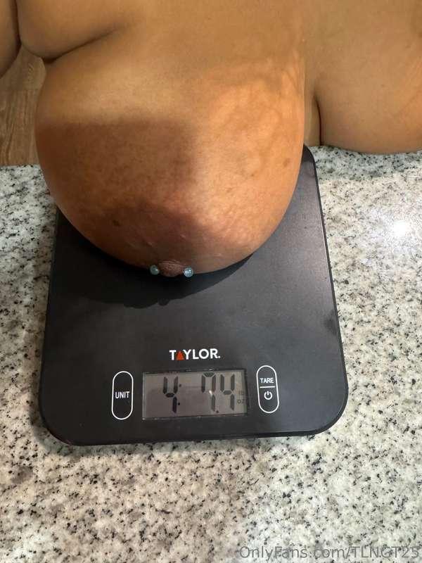 I’m almost 9lbs of titties 😅