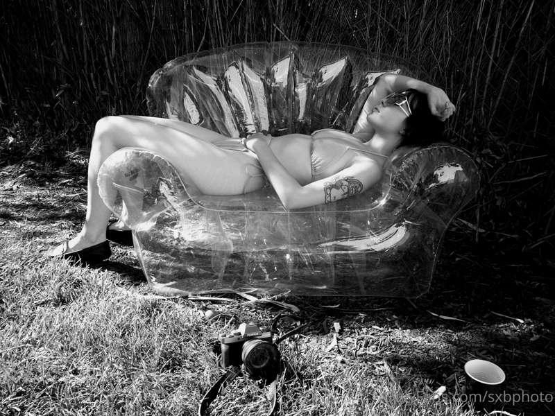 black and white candids of @gwenhoney

(not asleep or preten..