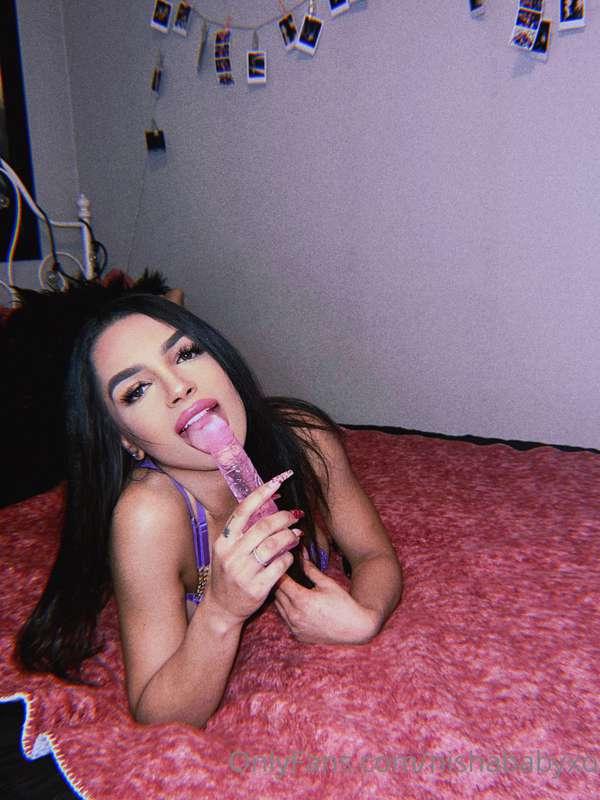 💕💜👅