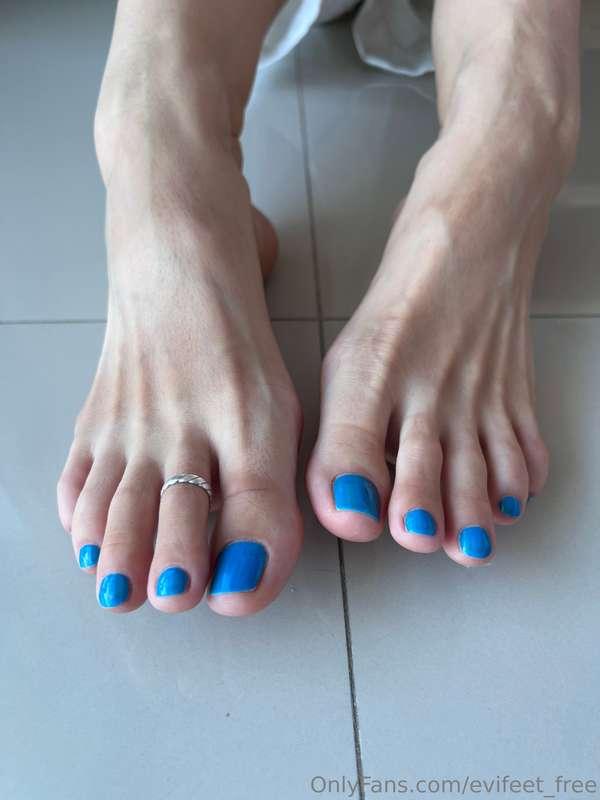 New day - new color 💙, but you miss it all 😋🦶❗️❗️❗️25% OFF r..