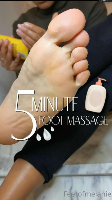 🧴***HQ 5 MIN FOOT MASSAGE***🧴

A well earned foot massage fr..