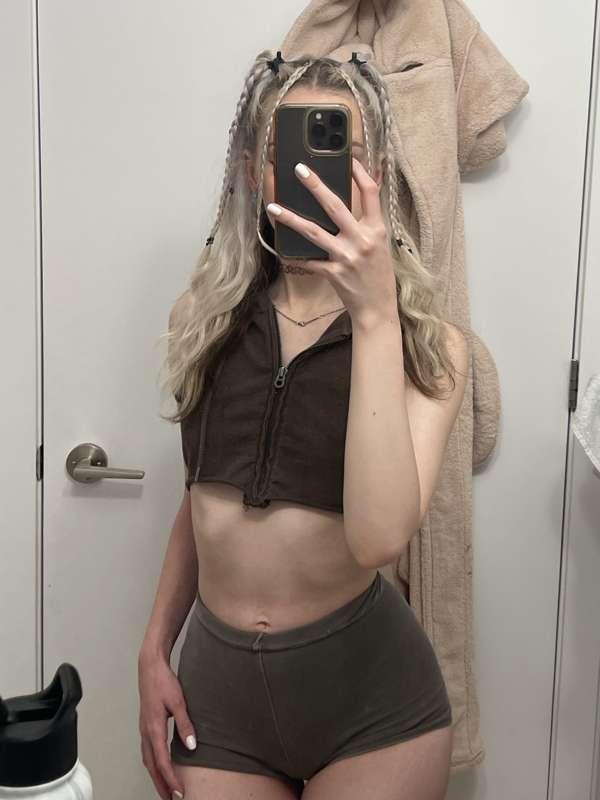 🤠