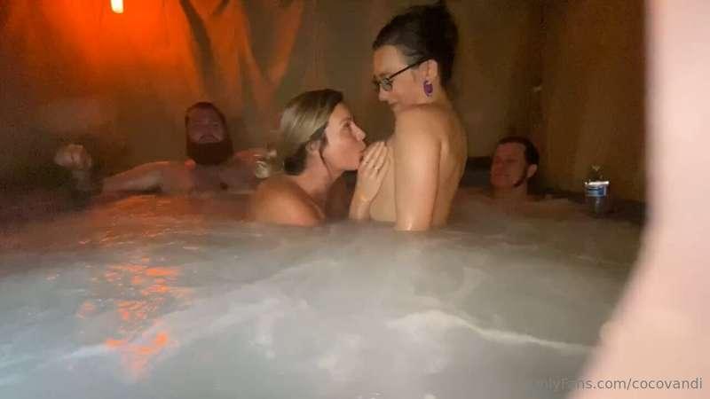 Sinn Sage and her husband decided to join me and my husband ..