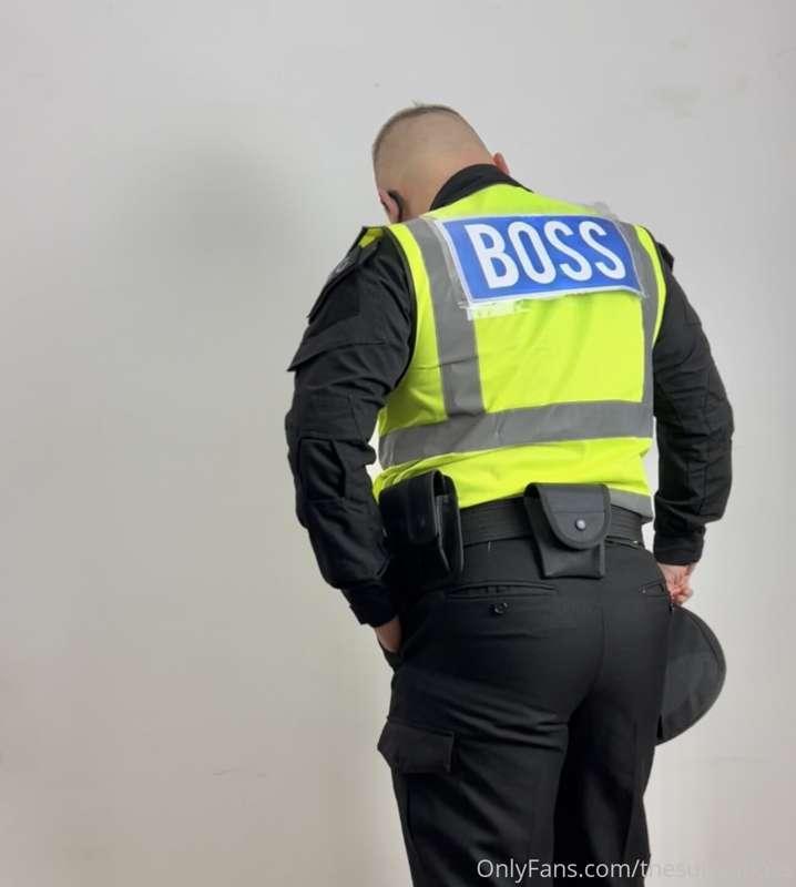 LIKE if you’ve been naughty 👮🏻‍♂️
