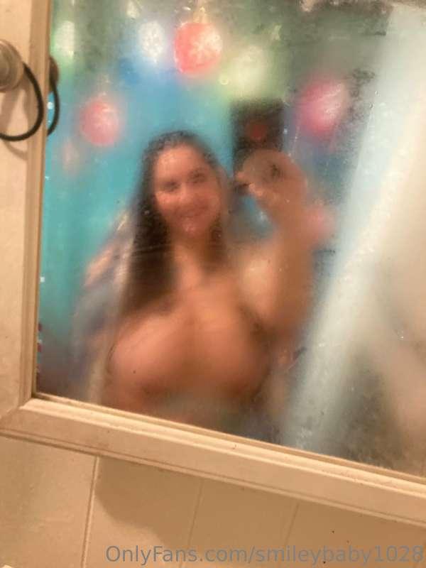 Should I make a few videos ?? 

What y’all wanna see ??