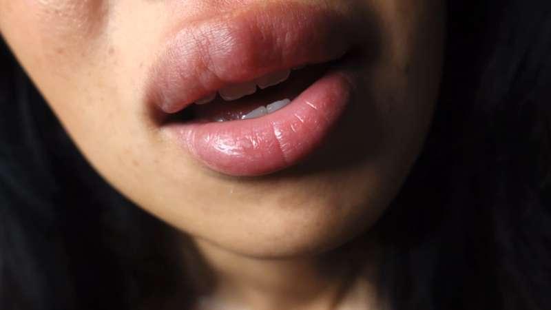 My way of seducing you to kiss me