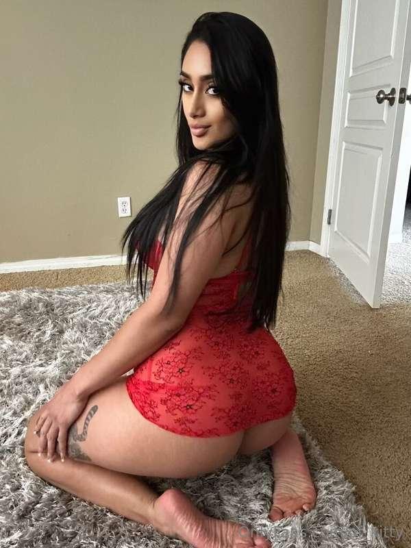 Live tonight at 7pm pst
