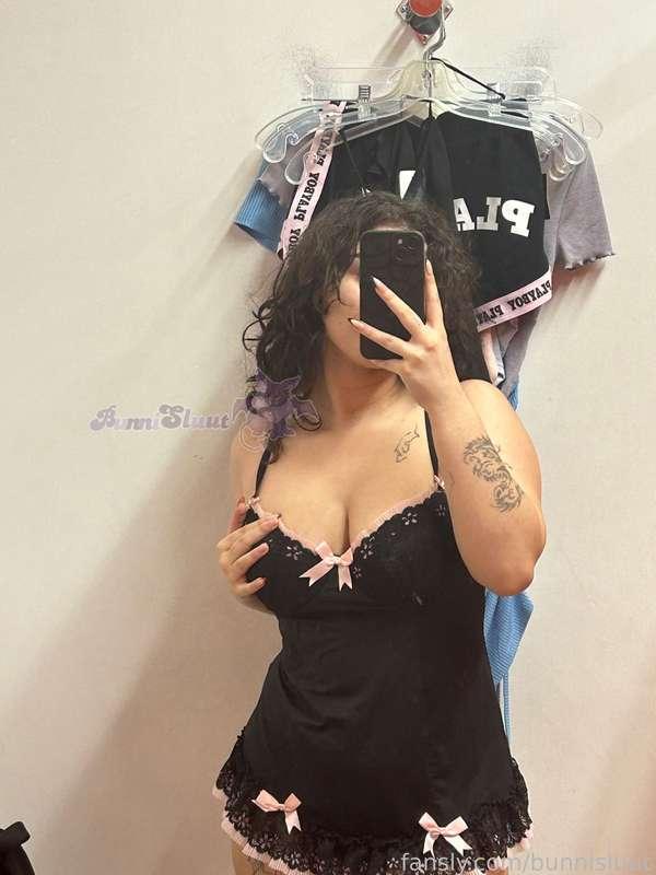 changing room pics, should I do a haul of everything else? 

#booty #lingerie #tits #brunette #mixedgirl #lewds #horny 