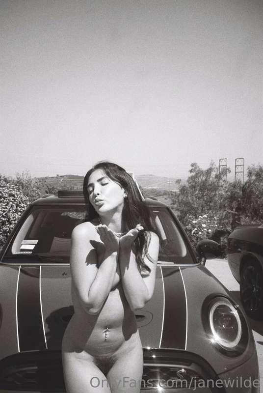 janewilde image #1