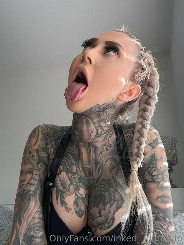 What’s your biggest turn-on when it comes to me? 👀🙈