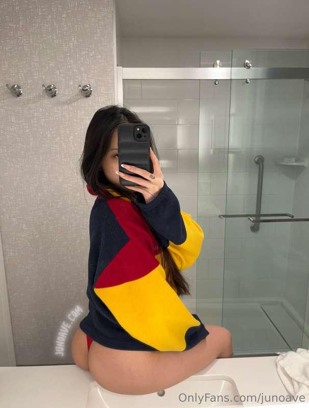 fuck me on the counter??