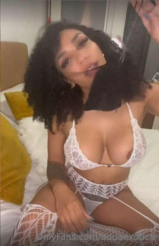 Lets play and have a good time baby, you are in charge 😍😍
🐰 ..