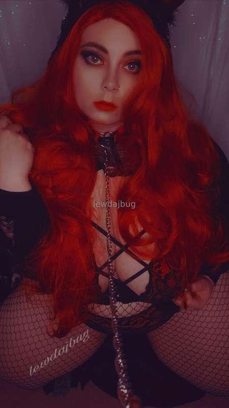 Start your week with me, your little freak 🤭💋