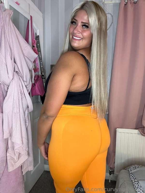 Wanna piece of my 🍊 🍊