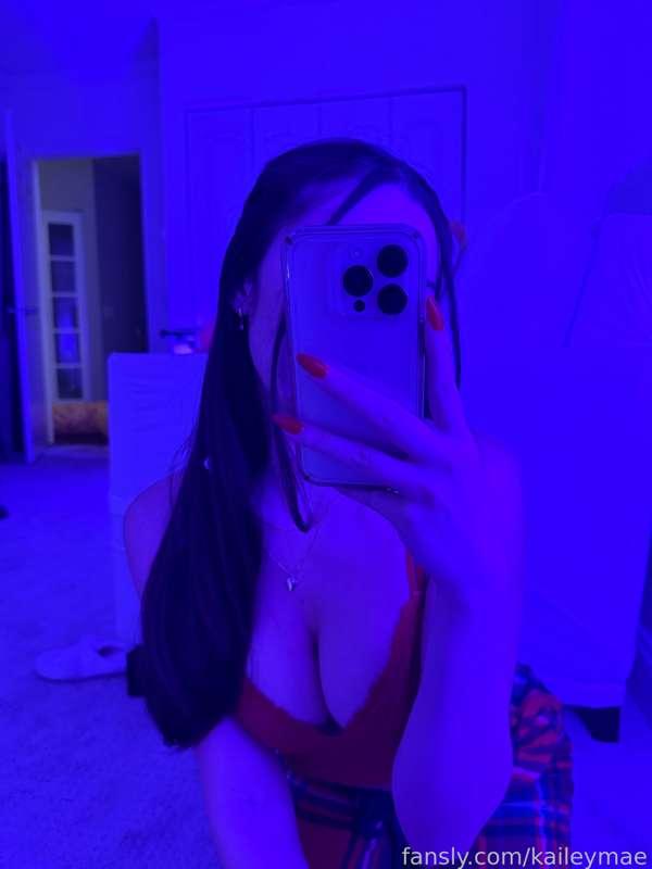 kaileymae image #1