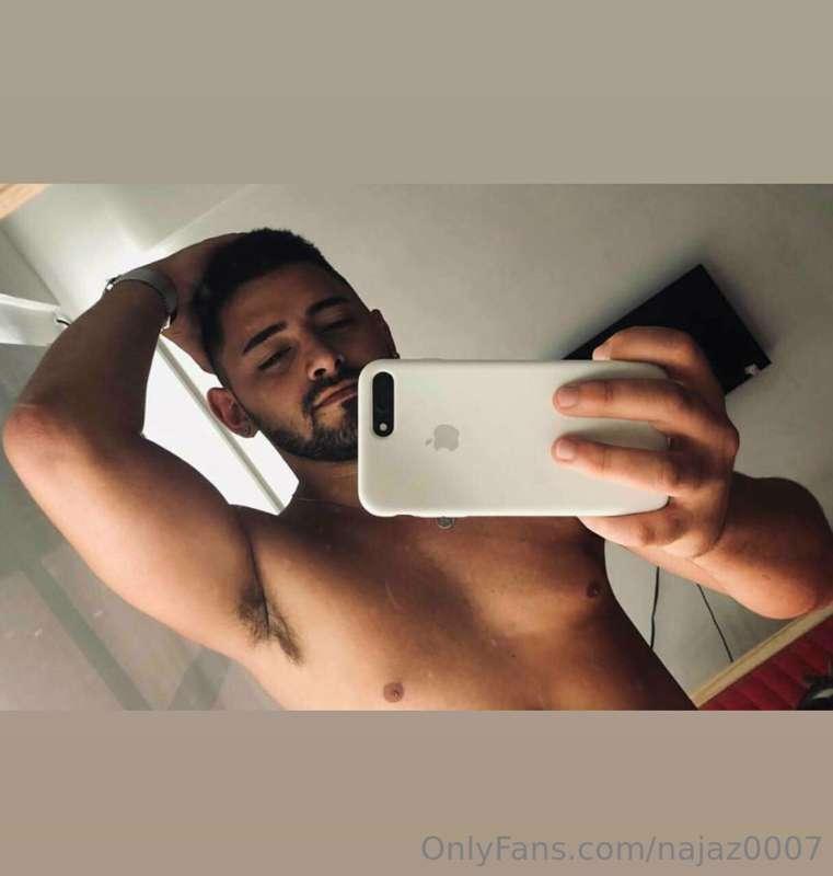 ◦ ✨ FREE PAGE 🔥 FREE PAGE ✨
 ◦  @hotmanboy1992
 ◦  @hotmanbo..
