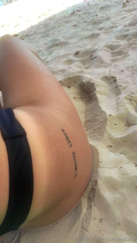 Would you be that sand so that I can sit on top of you? ❤️‍🔥..
