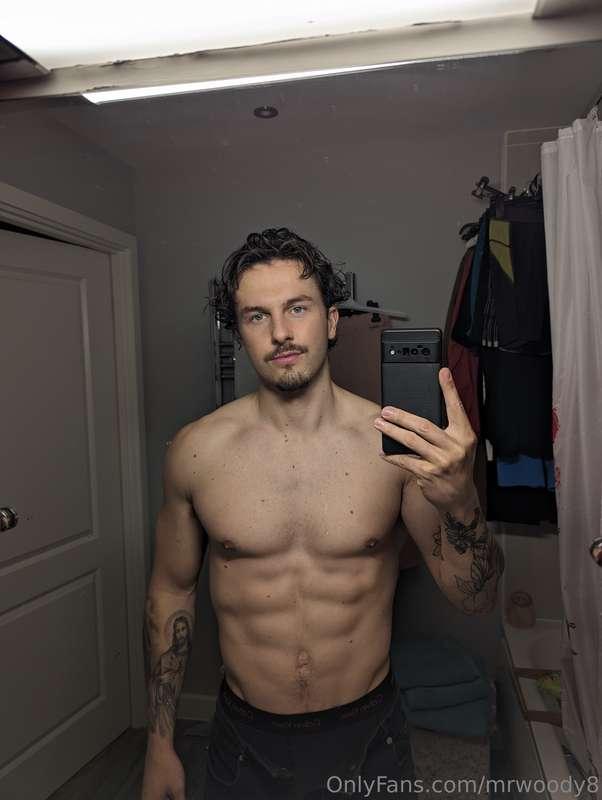 Good morning ! 🙂 Just had a shower 🚿 x