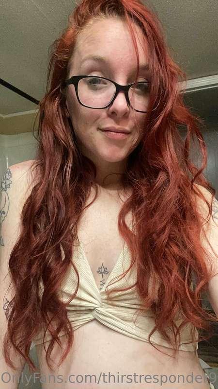 Fresh-faced and ready for bed! What’s everyone’s plans for t..