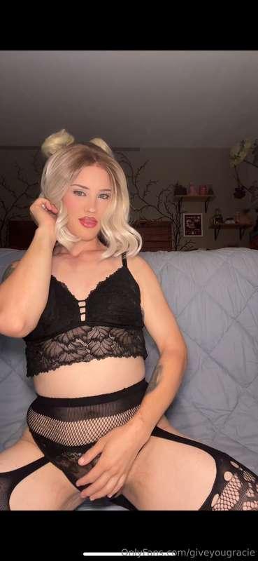 Tonight’s photo shoot in honor of my new hair💁🏼‍♀️🥰