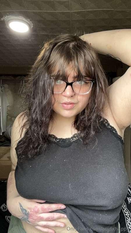 Send me a tip for a unposted photo or video ❤️😘