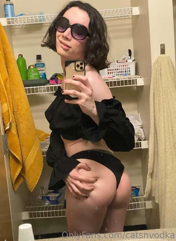 😎