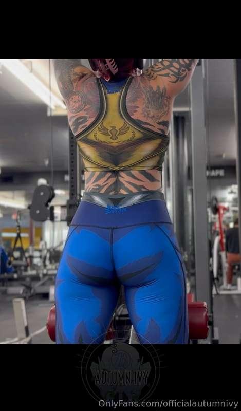 WORKOUT WEDNESDAY BACK DAY!Tips are appreciated - free to su..